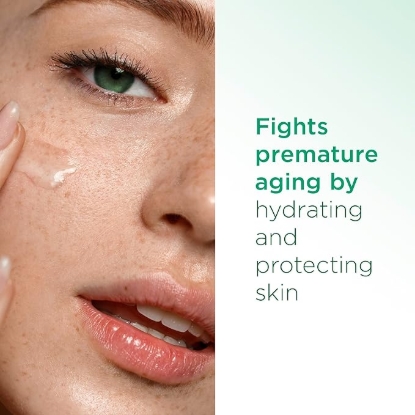 Picture of Simple Regeneration Age Resisting Cream SPF 15 50ml