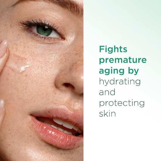 Picture of Simple Regeneration Age Resisting Cream SPF 15 50ml
